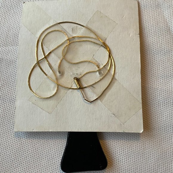 Classy Glass Green & Gold Pendant Necklace - Picture 6 of 8